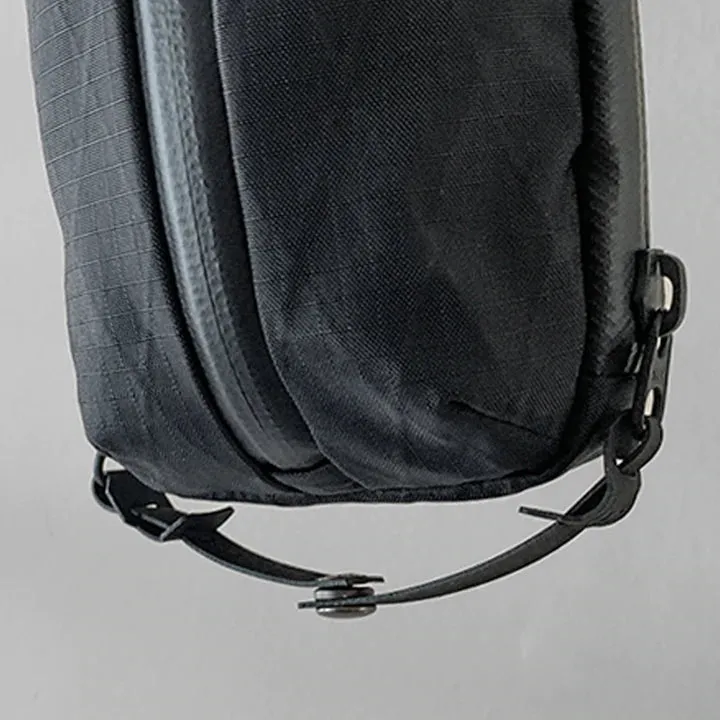 Annex 360 | Wallet Sling